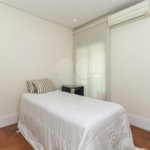 Apartamento à venda com 4 suítes em Campo Belo, São Paulo, SP