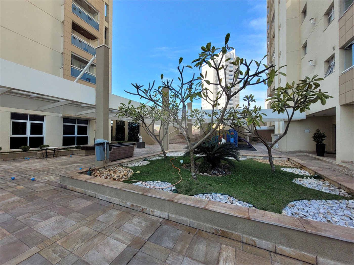 Apartamento à venda com 3 suítes no Centro, Santo André, SP