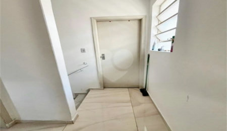 Sobrado à venda com 2 quartos em Santana, São Paulo, SP