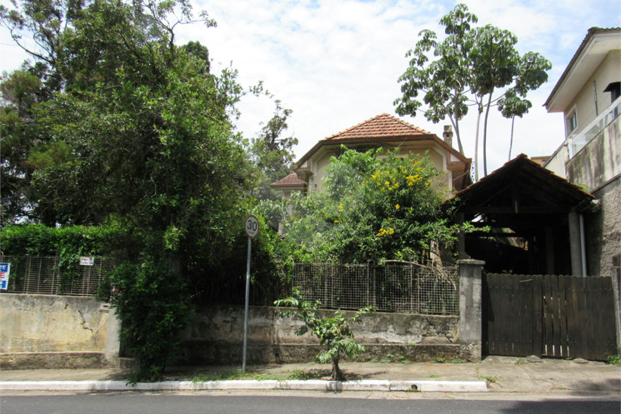 Sobrado à venda com 3 quartos em Tremembé, São Paulo, SP