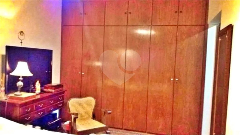 Apartamento à venda com 3 quartos, sendo 1 suíte, em Vila Andrade, São Paulo, SP