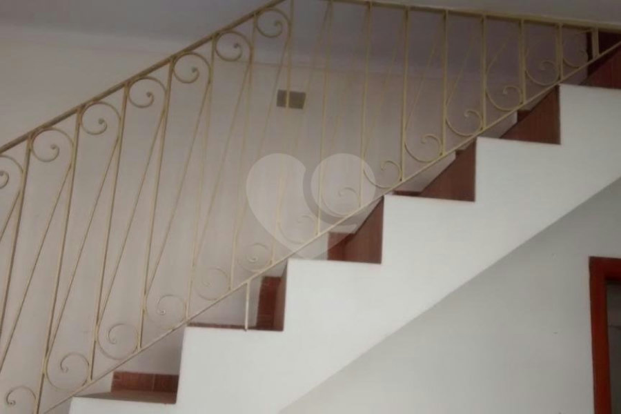 Sobrado à venda com 3 quartos, sendo 1 suíte, em Tremembé, São Paulo, SP