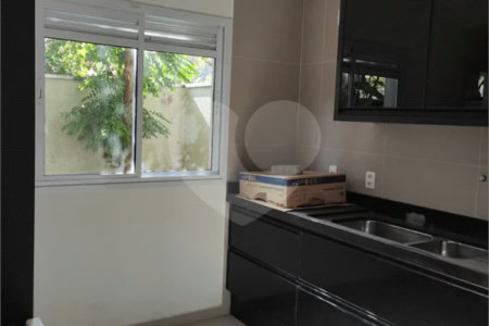 Casa à venda com 2 suítes no condomínio Cântaros da Serra, São Paulo - SP