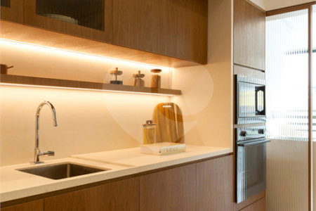 Apartamento à venda com 2 quartos, sendo 1 suíte, em Pinheiros, São Paulo, SP