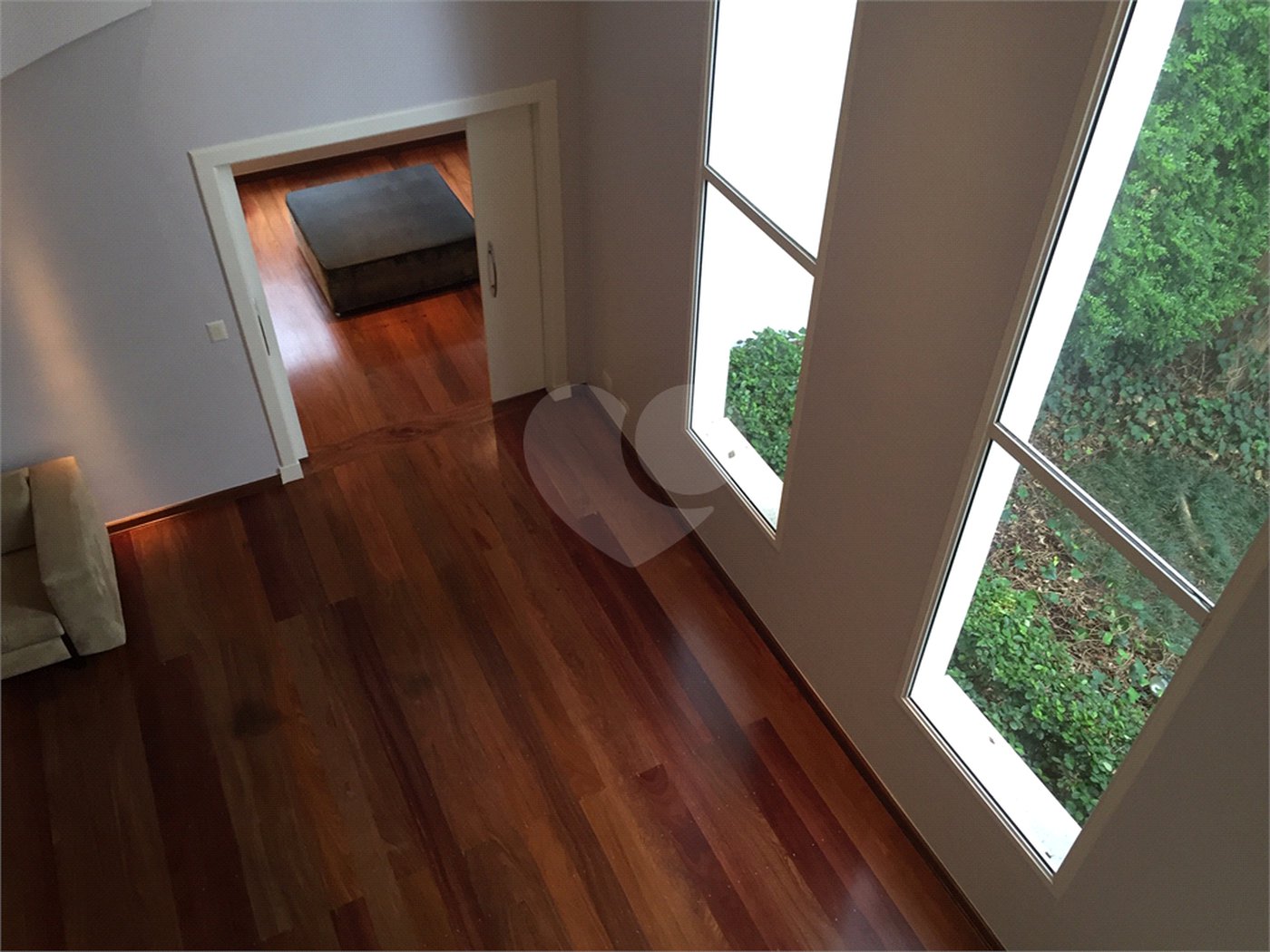 Casa à venda com 4 quartos, sendo 2 suítes, no condomínio Residencial Morumbi, São Paulo - SP