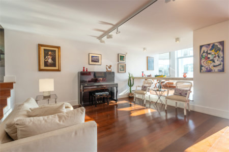 Casa à venda com 4 suítes em Jardim Guedala, São Paulo, SP