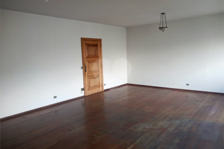 Apartamento à venda com 4 quartos, sendo 1 suíte, em Tijuca, Rio de Janeiro, RJ