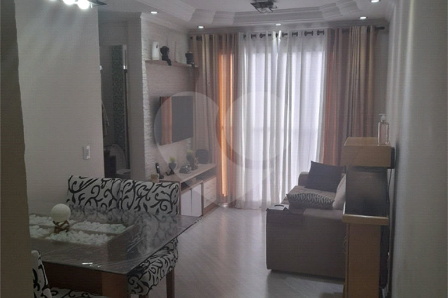 Apartamento à venda com 2 quartos em Conjunto Residencial Vista Verde, São Paulo, SP