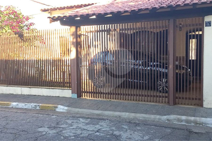 Casa à venda com 3 quartos, sendo 1 suíte, em Vila Guilherme, São Paulo, SP