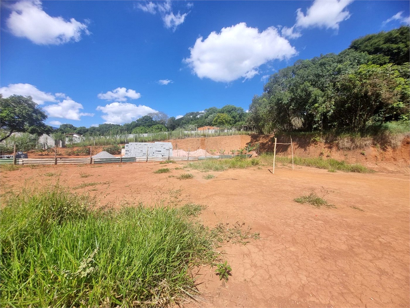Terreno à venda em Jardim Estância Brasil, Atibaia, SP