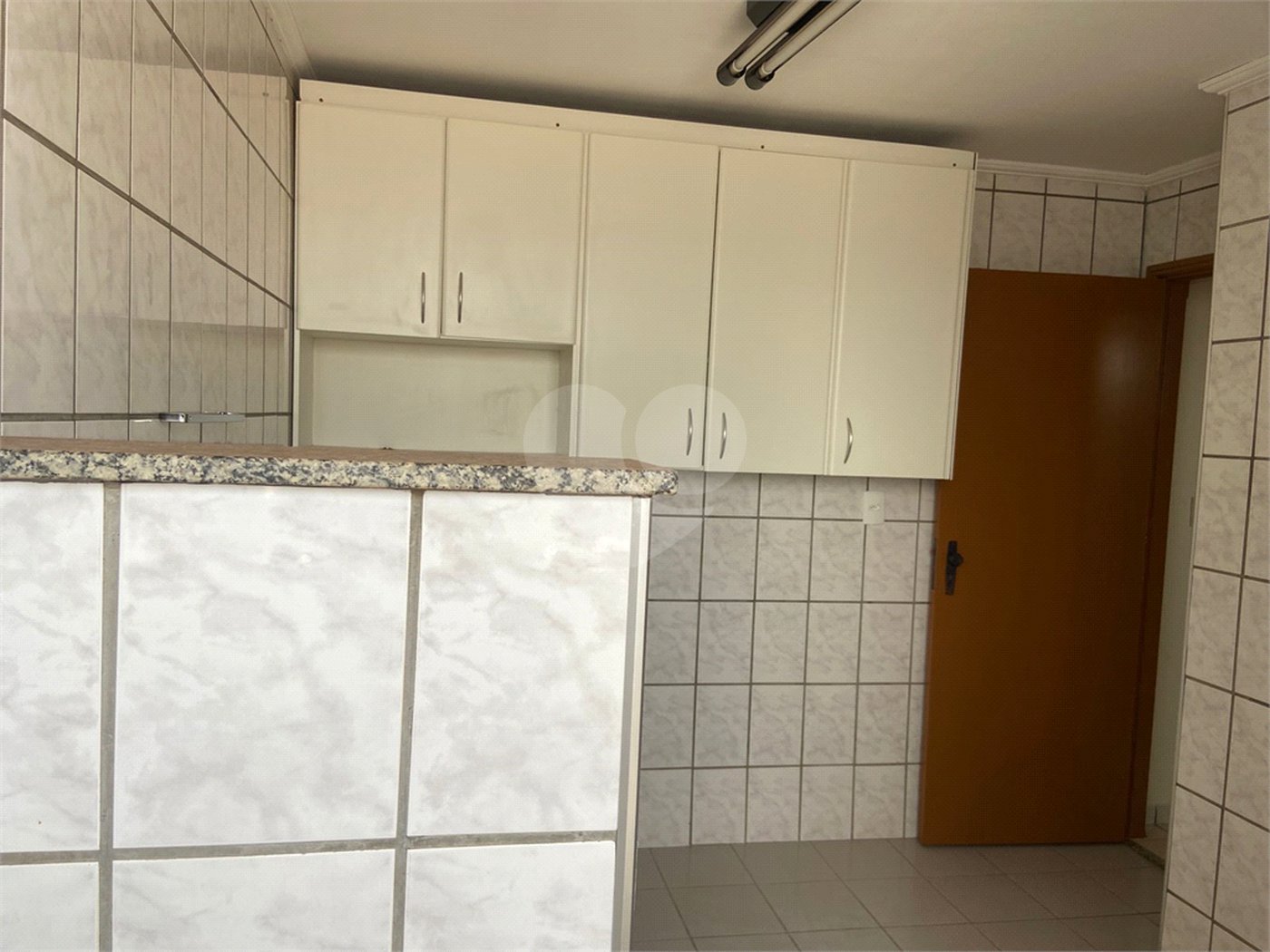 Apartamento à venda com 2 quartos no Centro, Araraquara, SP