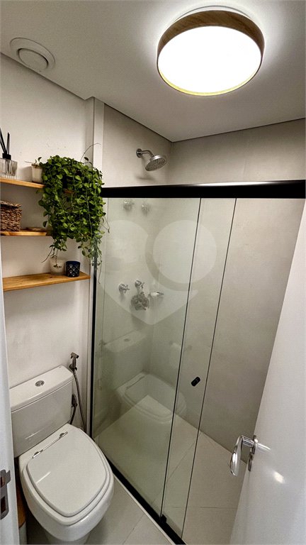 Apartamento novo na Vila Mariana com 38m², 1 vaga e próximo ao metrô.
