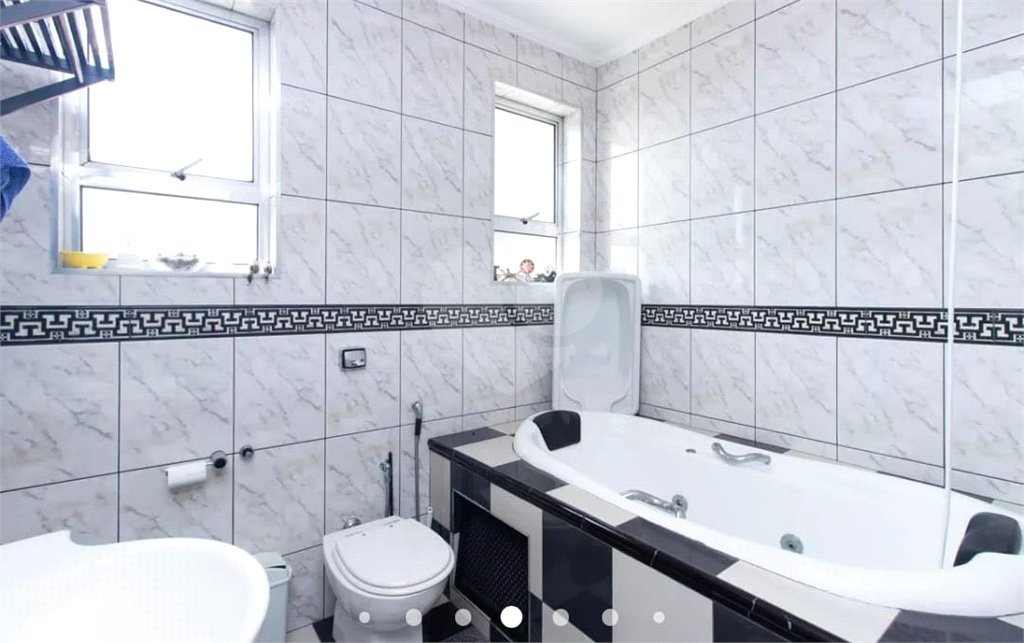 Sobrado à venda com 5 quartos, sendo 1 suíte, em Tucuruvi, São Paulo, SP