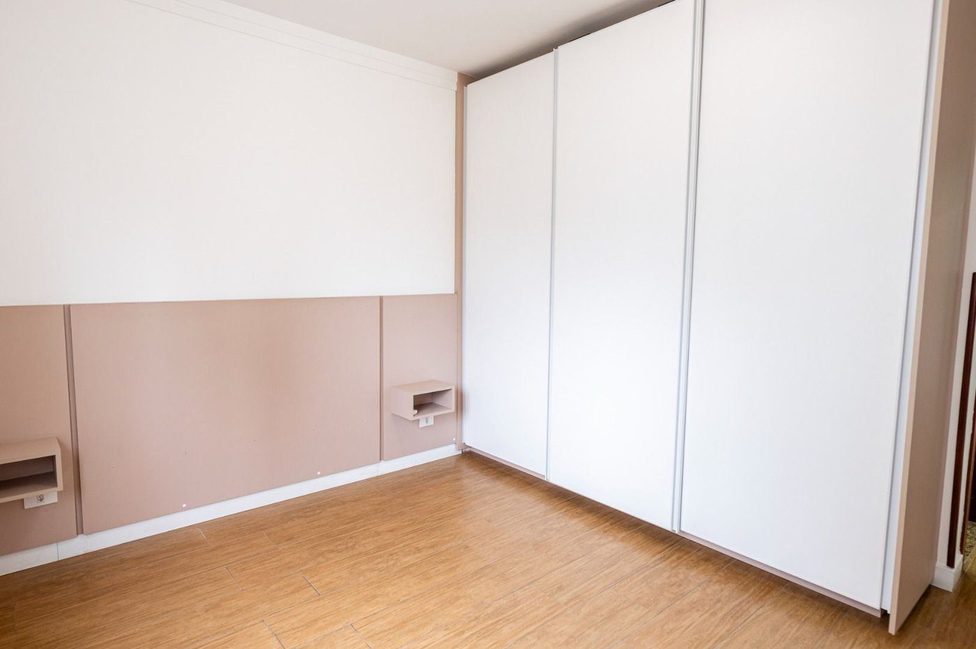Apartamento perto da praia com 4 dormitórios à venda, 184 m² por R$ 980.000 - Gonzaga - Santos/SP