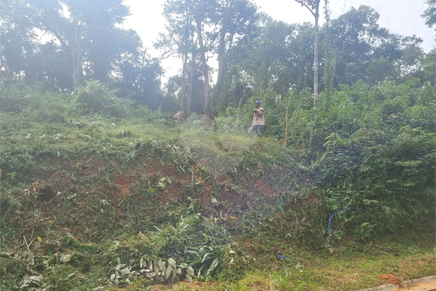 Terreno à venda em Transurb, Itapevi, SP