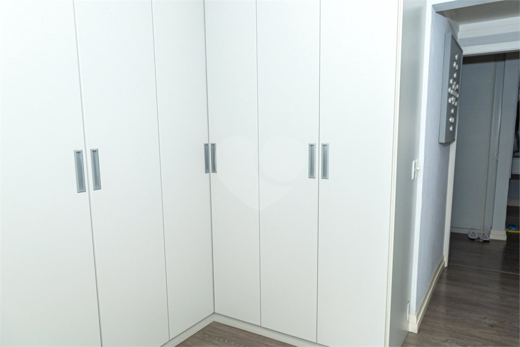 Apartamento à venda com 4 quartos, sendo 2 suítes, em Moema, São Paulo, SP