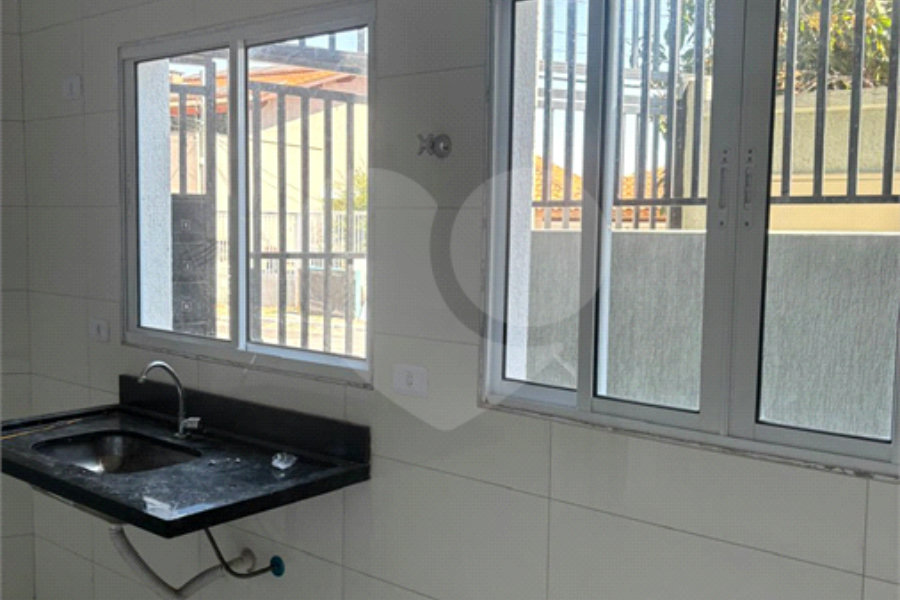 Casa à venda com 2 quartos no condomínio Residencial Tomaz Pereira, São Paulo - SP