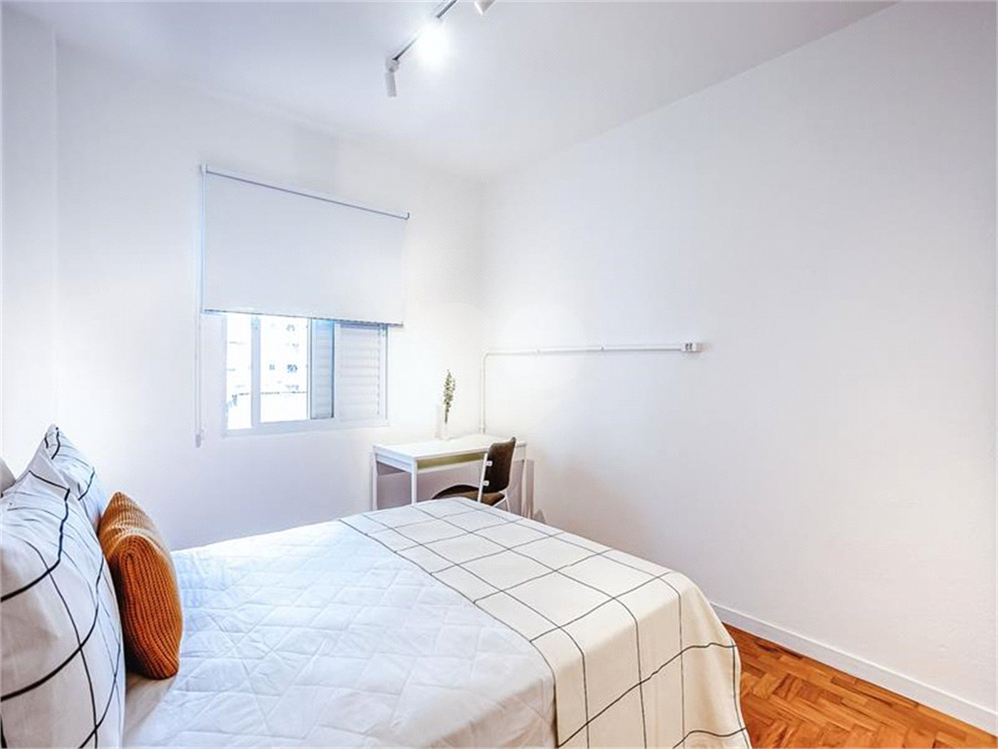 Apartamento à venda com 3 quartos, sendo 1 suíte, em Itaim Bibi, São Paulo, SP