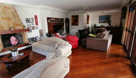 Casa Térrea à venda com 3 quartos, sendo 1 suíte,  em Vila Mariana, São Paulo, SP