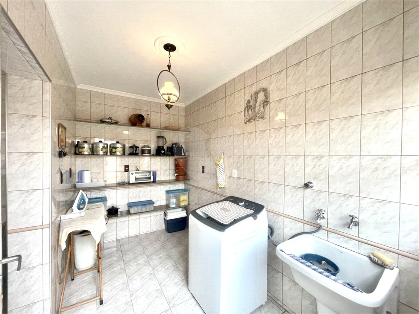 Casa à venda com 3 quartos, sendo 1 suíte, em Parque Bela Vista, Votorantim, SP