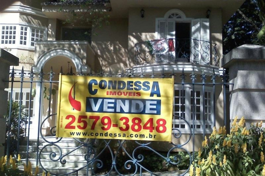 Sobrado à venda com 4 suítes em Horto Florestal, São Paulo, SP