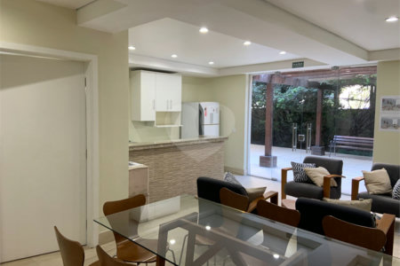 Apartamento à venda com 4 quartos, sendo 3 suítes,  em Pinheiros, São Paulo, SP