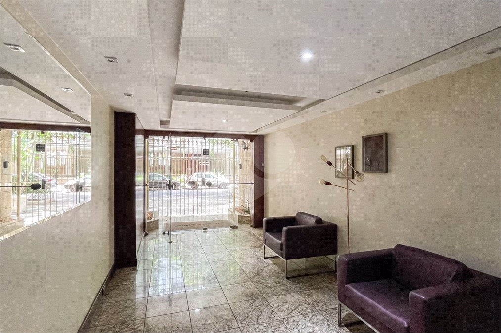 Apartamento à venda com 2 quartos, sendo 1 suíte,  em Tijuca, Rio de Janeiro, RJ