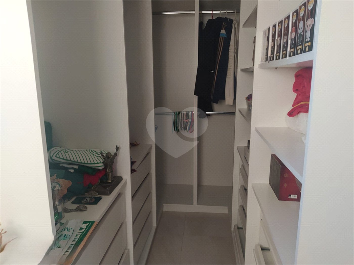 Casa à venda com 3 quartos, sendo 2 suítes,  no condomínio Ibiti Royal Park, Sorocaba - SP