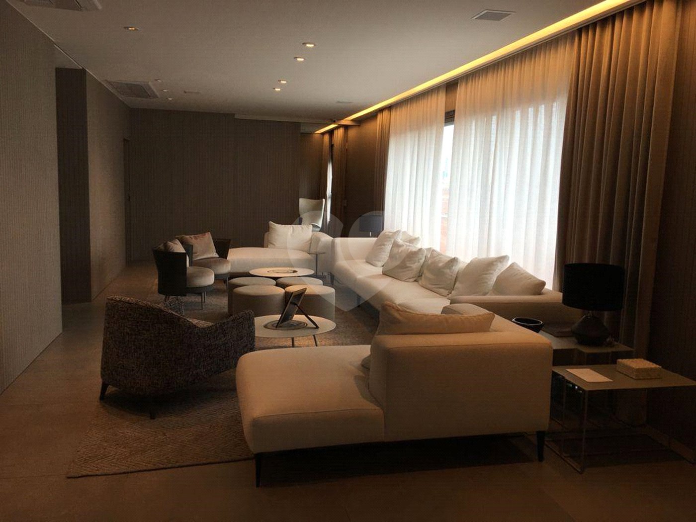 Apartamento à venda com 4 suítes em Vila Gomes Cardim, São Paulo, SP