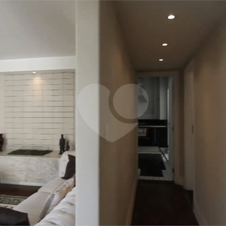 Apartamento à venda com 3 quartos, sendo 1 suíte, em Higienópolis, São Paulo, SP