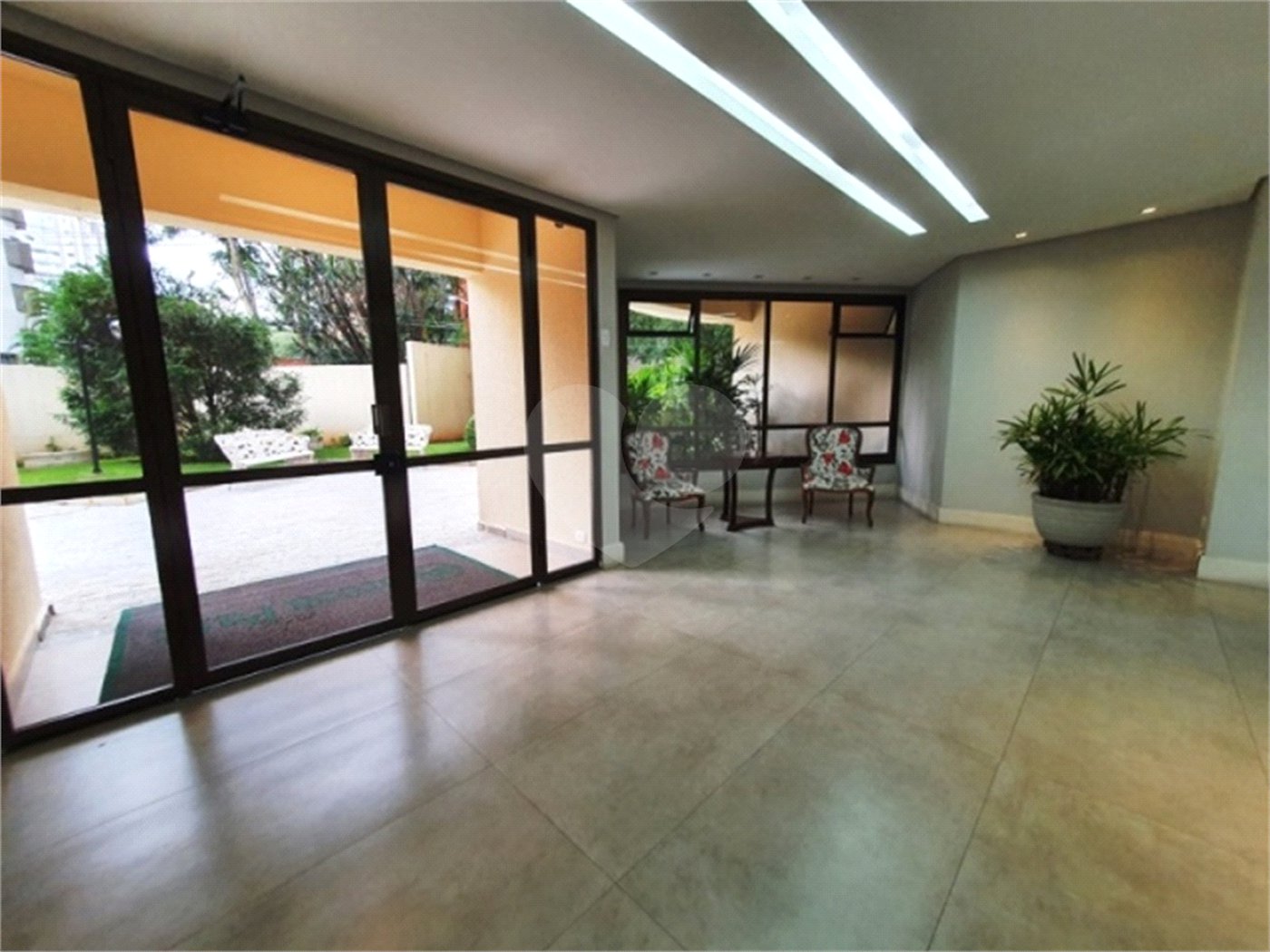 Apartamento à venda com 3 quartos, sendo 1 suíte, em Vila Suzana, São Paulo, SP