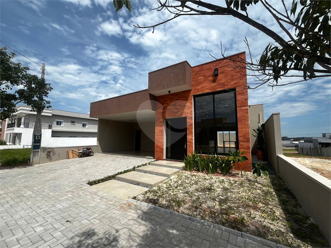 Casa à venda com 3 quartos, sendo 1 suíte, em Terras de Santo Antônio, Itapetininga, SP