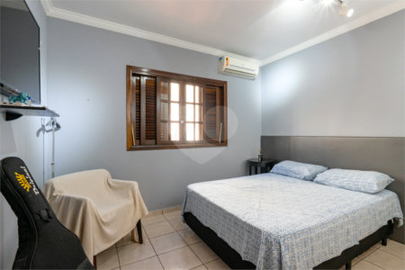 Sobrado à venda com 3 quartos, sendo 1 suíte, em Campo Grande, São Paulo, SP