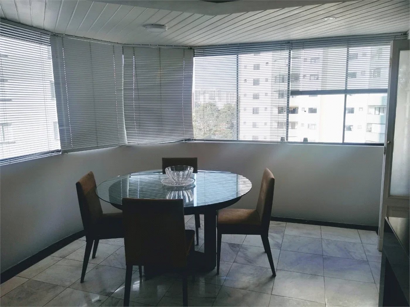 Apartamento à venda com 4 quartos, sendo 1 suíte, em Vila Andrade, São Paulo, SP