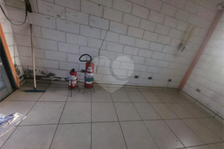 Terreno para alugar em Ayrosa, Osasco, SP