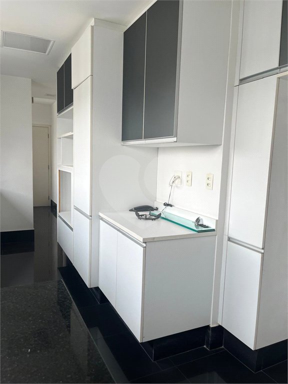Apartamento à venda com 3 suítes em Vila Andrade, São Paulo, SP