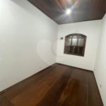 Sobrado à venda com 6 quartos, sendo 3 suítes,  em Dos Casa, São Bernardo do Campo, SP