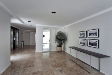 Apartamento à venda ou para alugar com 2 quartos, sendo 1 suíte,  em Indianópolis, São Paulo, SP