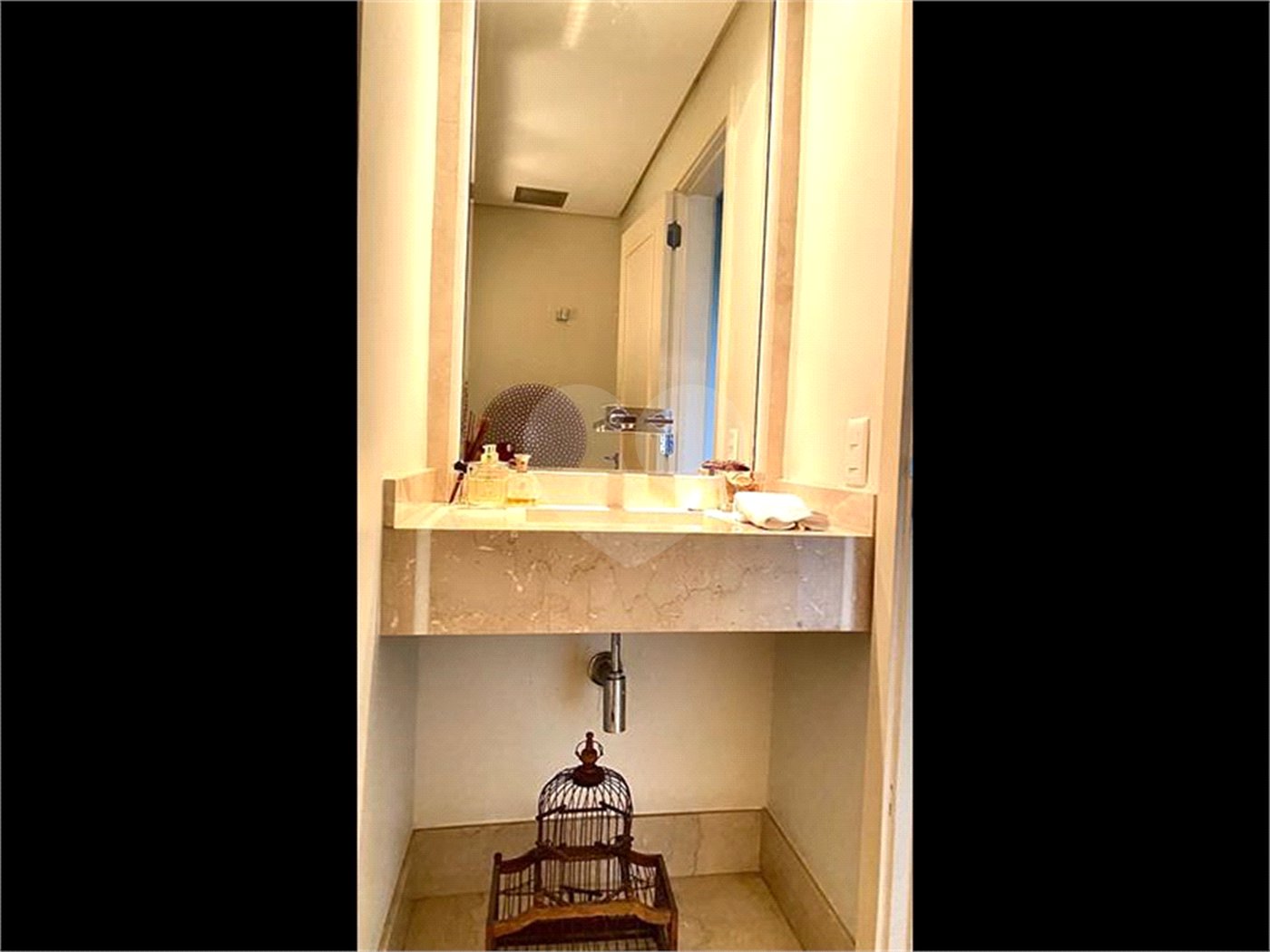 Apartamento à venda com 4 quartos, sendo 3 suítes,  em Vila Suzana, São Paulo, SP