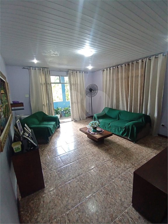 Casa à venda com 4 quartos, sendo 1 suíte, em Campo Grande, Rio de Janeiro, RJ
