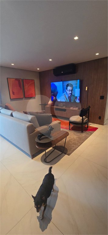 Apartamento à venda com 3 suítes em Santana, São Paulo, SP