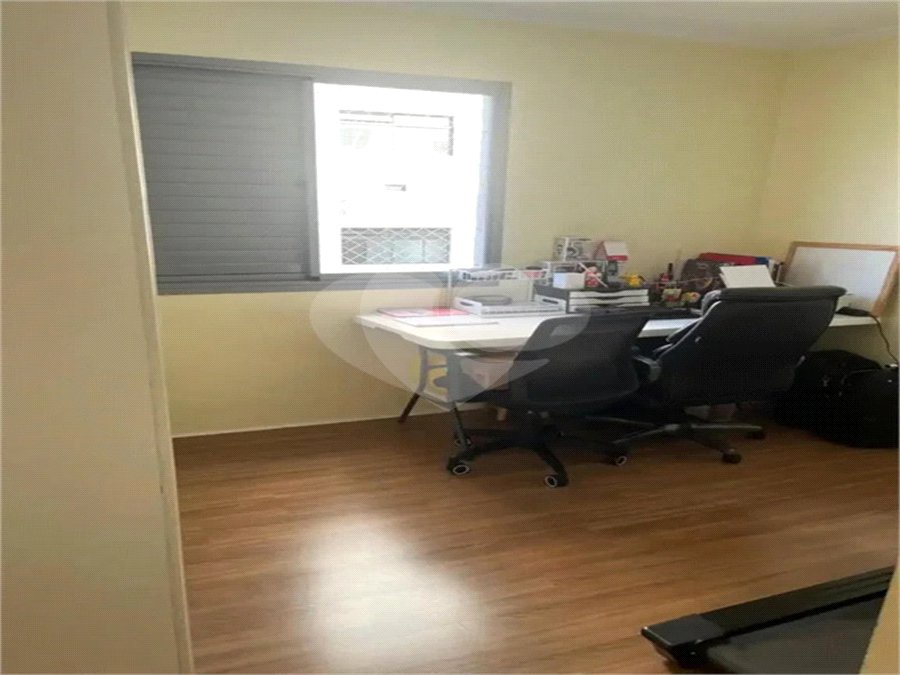 Apartamento à venda com 3 quartos, sendo 1 suíte,  em Parque Imperial, São Paulo, SP