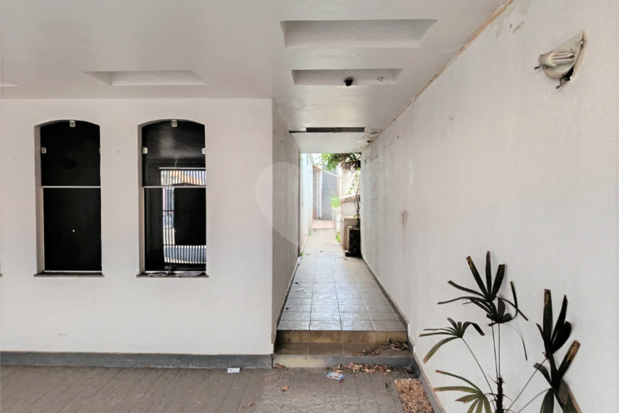 Sobrado à venda com 3 quartos, sendo 1 suíte,  em Vila Lucia, São Paulo, SP