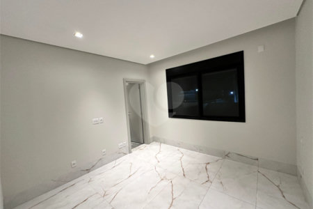 Casa à venda com 3 suítes no condomínio Villa Jardim, Cuiabá - MT