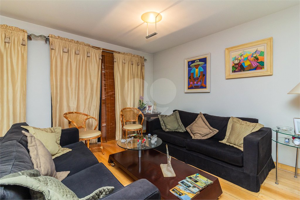 Apartamento à venda com 4 quartos, sendo 3 suítes, em Alto da Lapa, São Paulo, SP