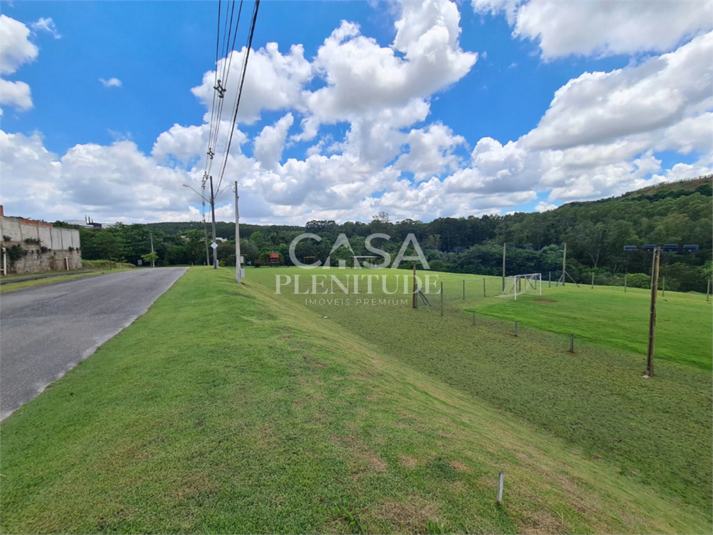 Terreno em condomínio à venda em Residencial Fazenda Alta Vista, Salto de Pirapora, SP