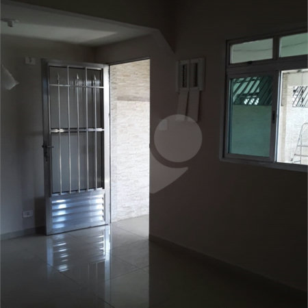 Casa à venda com 2 quartos, sendo 1 suíte, em Vila Gustavo, São Paulo, SP