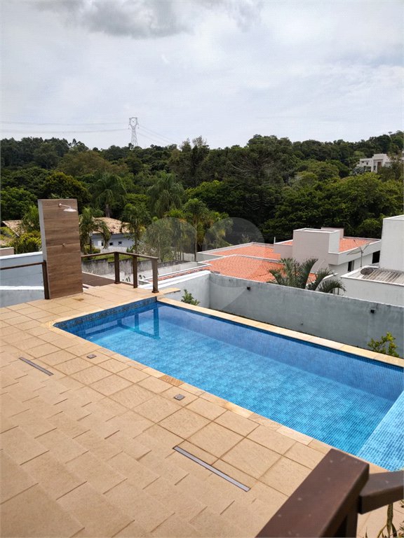 Casa à venda com 4 quartos, sendo 2 suítes, no condomínio Residencial Villaggio Paradiso, Itatiba - SP