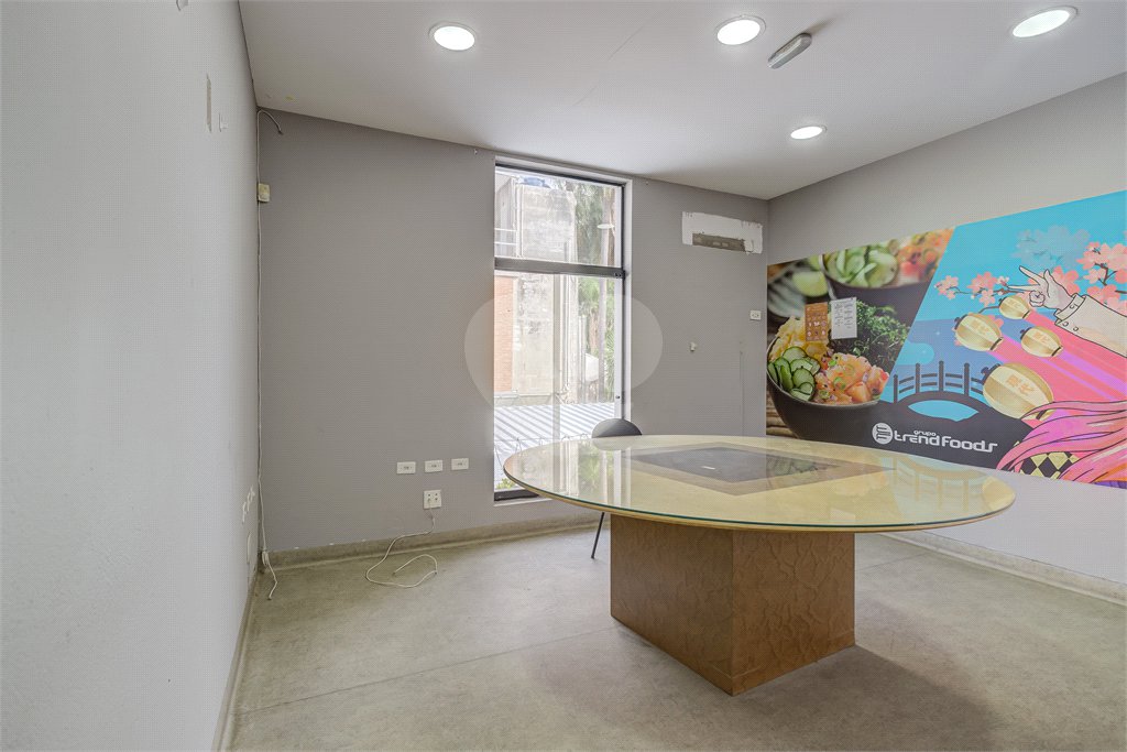 Sobrado à venda ou para alugar com 1 quarto em Chácara Santo Antônio (zona Sul), São Paulo, SP