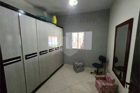 Chácara à venda com 3 quartos, sendo 1 suíte, em Cercadinho, Alambari, SP